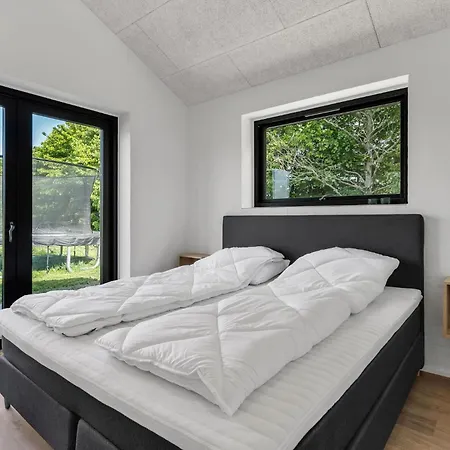 Pet Friendly In With Kitchen Hadsund