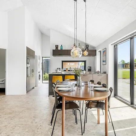 Ferienhaus Pet Friendly In With Kitchen *