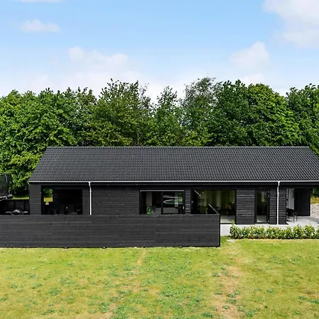 Pet Friendly In With Kitchen Ferienhaus